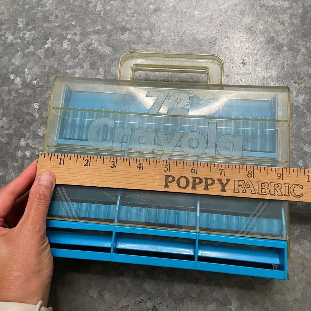 Vintage 72 Crayola Crayons Carrying Case Blue School Art